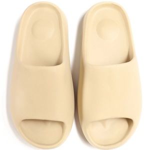 Fashion Nova Men’s slides